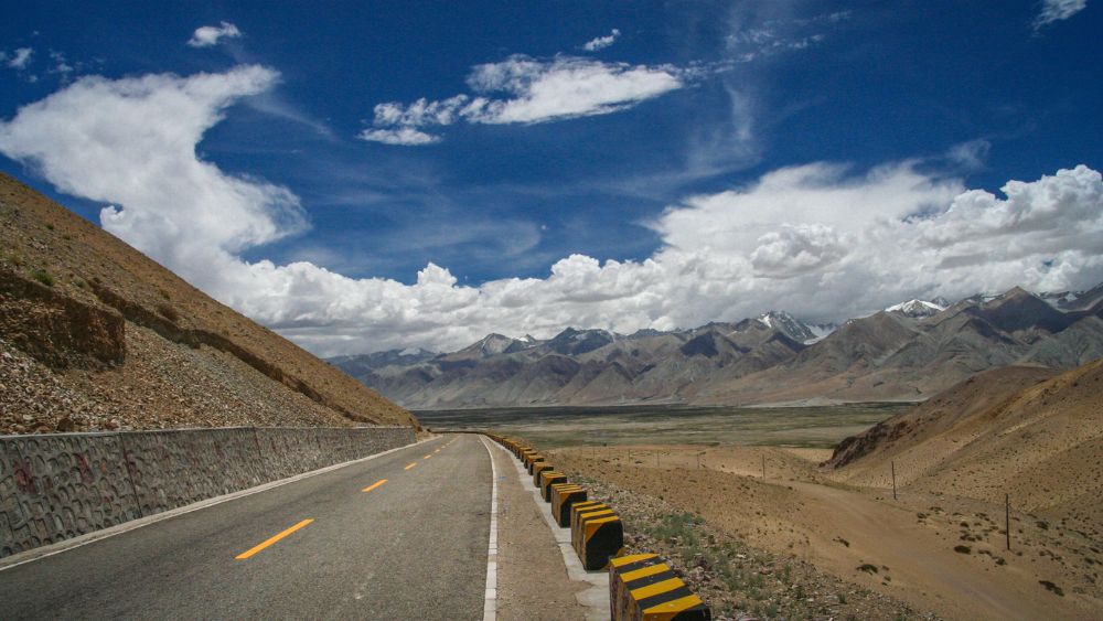India Bhutan Border Road - Miles with Bhutan